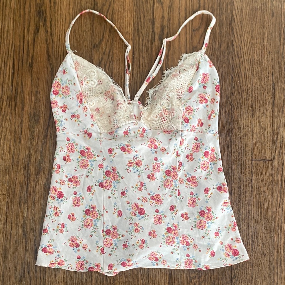 Guess Floral Lace Trim Silk Cami Top - White and Pink Size M